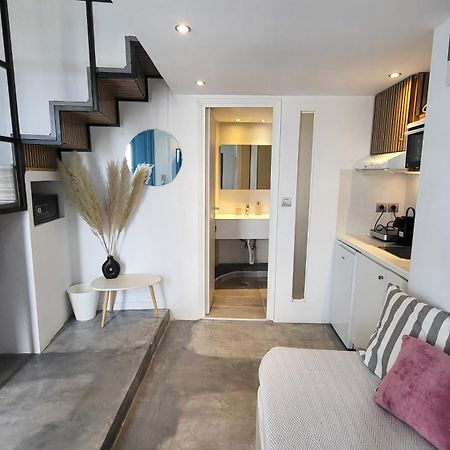 Euphoria Suites & Deluxe Studios Φηρά Εξωτερικό φωτογραφία