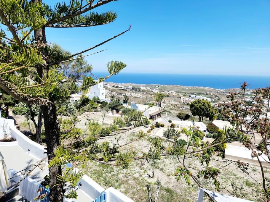 Euphoria Suites & Deluxe Studios Φηρά Εξωτερικό φωτογραφία