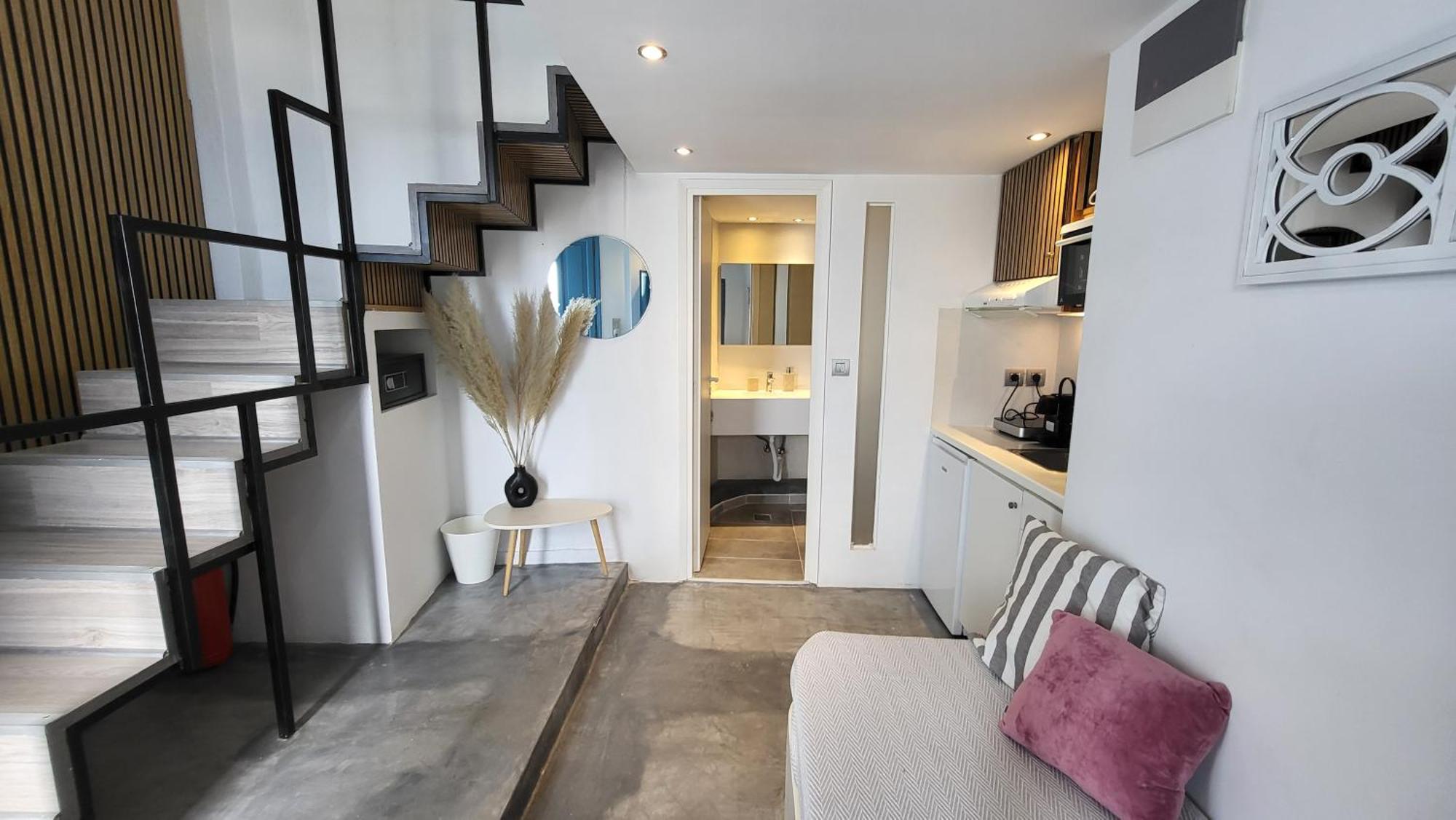Euphoria Suites & Deluxe Studios Φηρά Εξωτερικό φωτογραφία