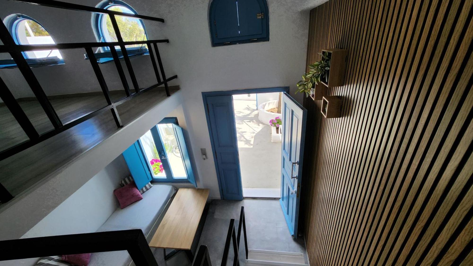 Euphoria Suites & Deluxe Studios Φηρά Εξωτερικό φωτογραφία