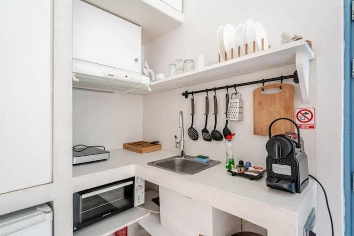 Euphoria Suites & Deluxe Studios Φηρά Εξωτερικό φωτογραφία